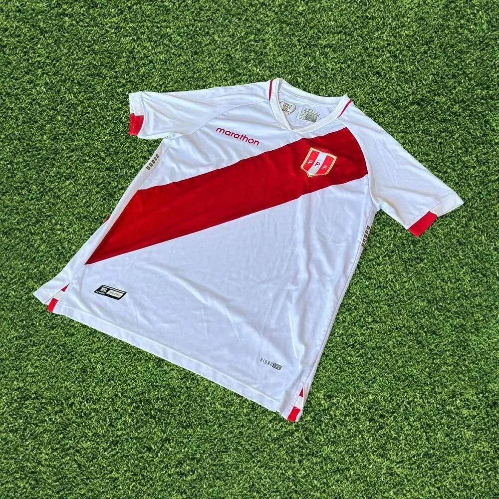 Peru 2014 Marathon vintage World Cup white/red diagonal stripe jersey